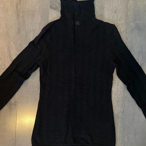 Aritzia black knit turtleneck XS Babaton